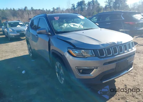 2018 Jeep Compass Limited 4X4 z USA, uszkodzony, nr VIN 3C4NJDCB6JT212042